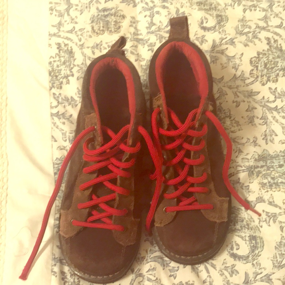 American Eagle size 6 boots